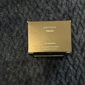 Younique Touch Red Romance Mini Palette